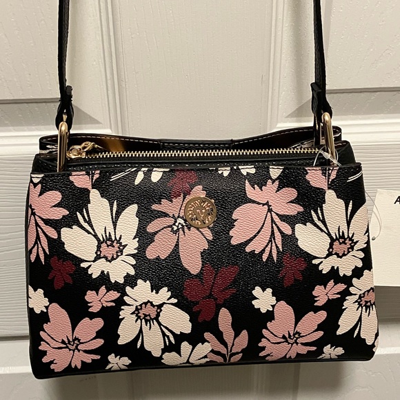 🌸Anne Klein Floral Crossbody - Picture 2 of 7